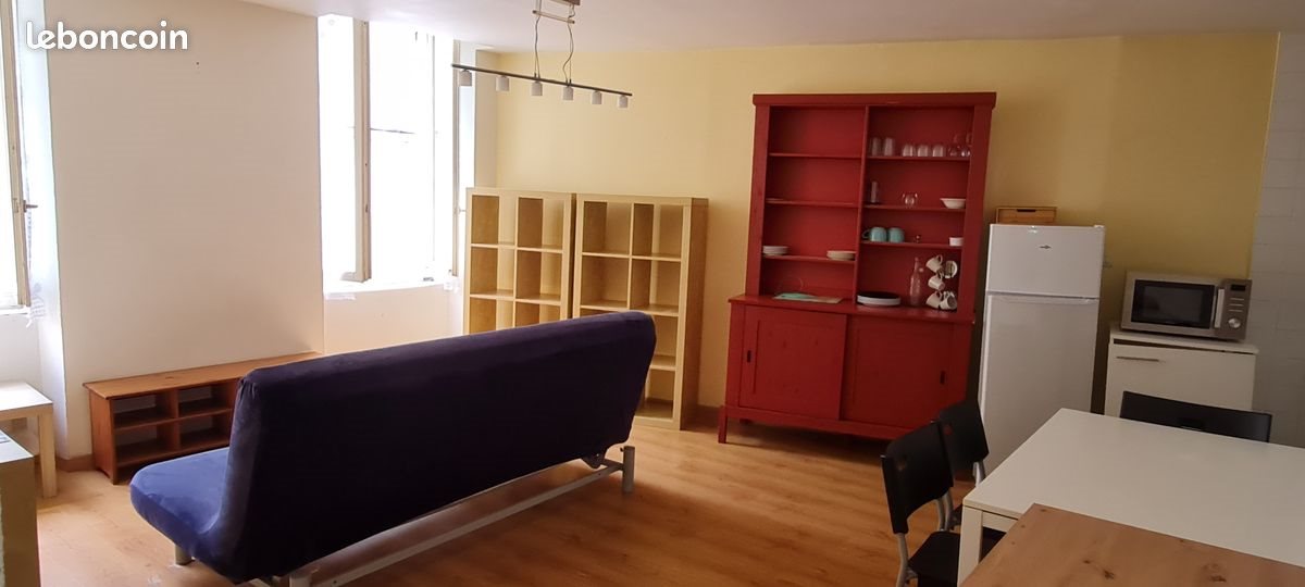 Appartement à louer, 35m², Nîmes