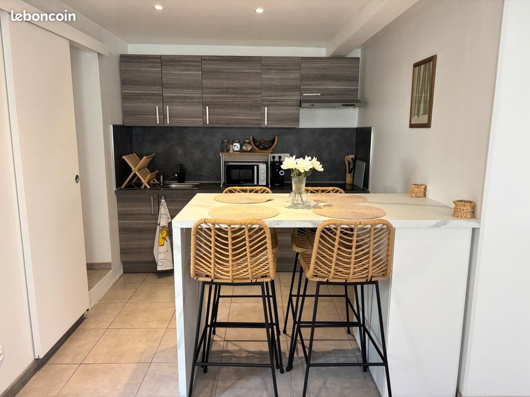 Appartement à louer, 45m², Saint-Mandrier-sur-Mer