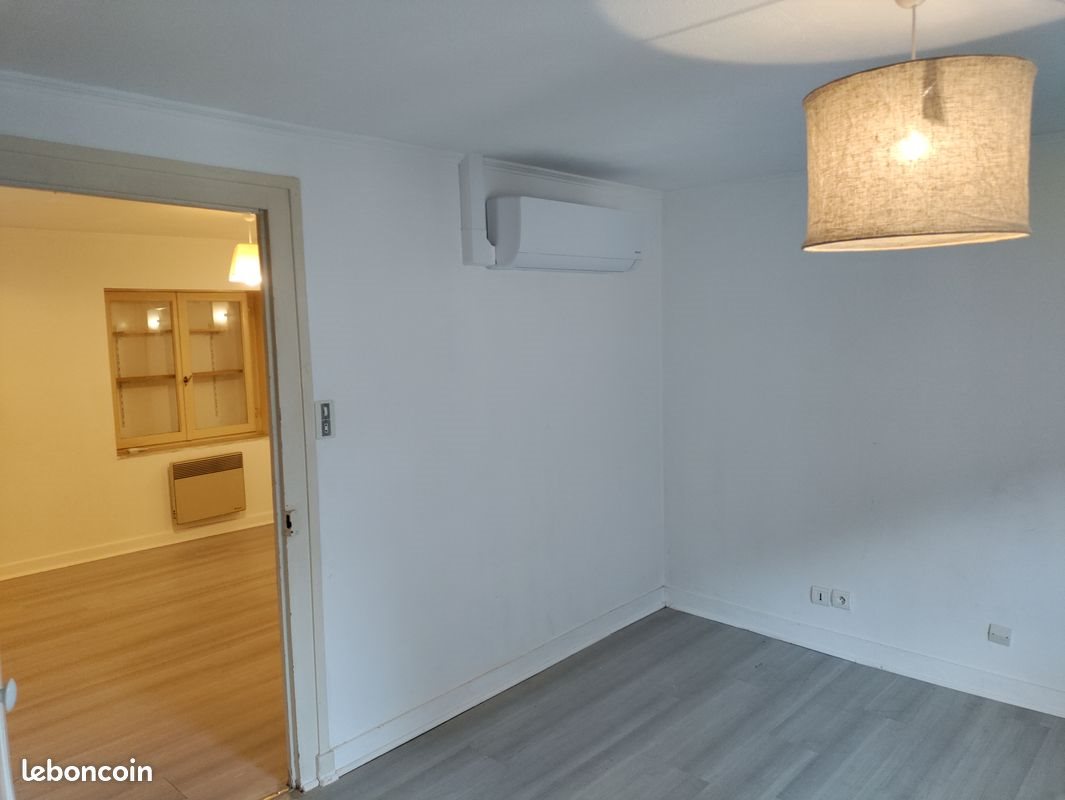 Maison à louer, 52m², Saint-Georges-d'Espéranche