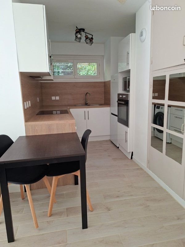 Appartement à louer, 33m², Nîmes