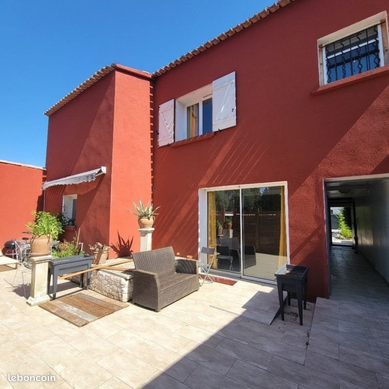 Maison à vendre, 276m², Plaissan