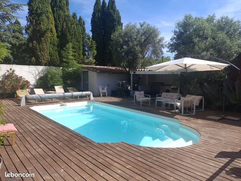 Maison à vendre, 276m², Plaissan