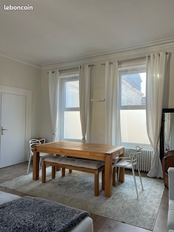 Appartement à louer, 100m², Cognac