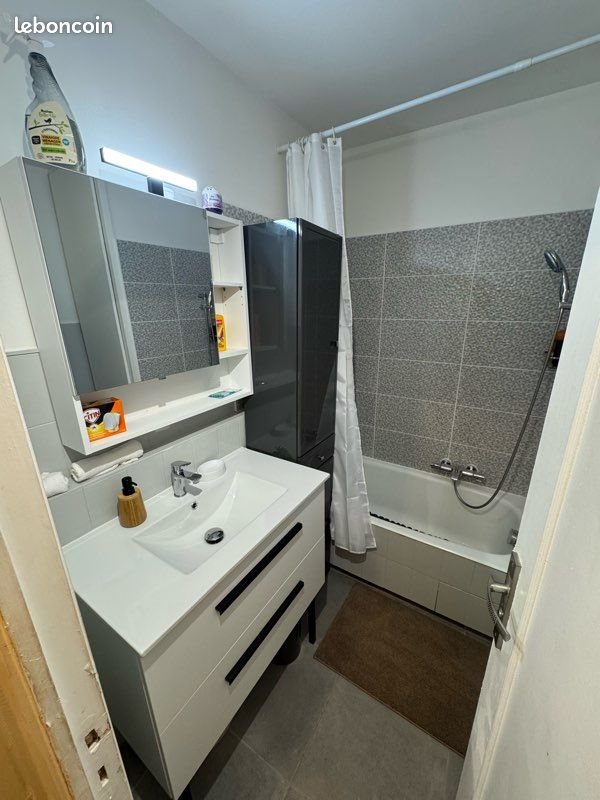 Appartement à louer, 30m², Fréjus
