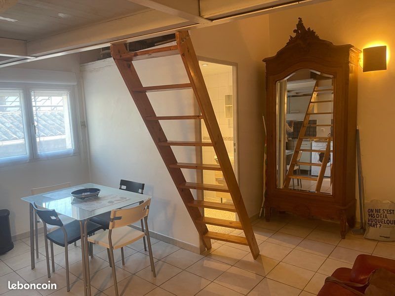 Appartement à louer, 25m², Arles