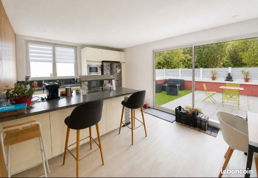 Appartement à louer, 90m², Pau