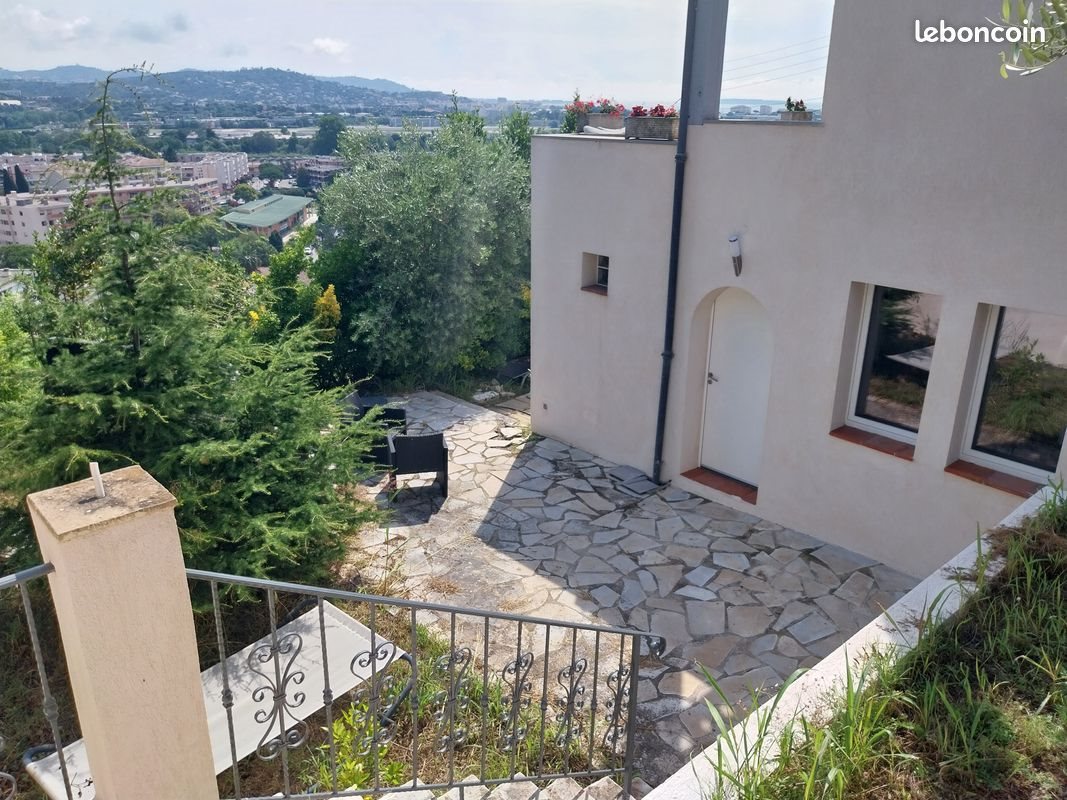 Appartement à louer, 46m², Mandelieu-la-Napoule