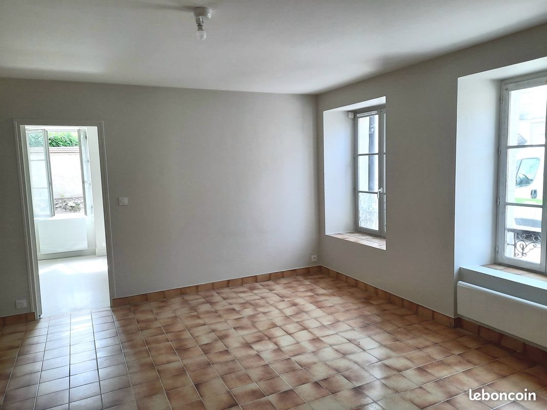Appartement à louer, 48m², Coulanges-la-Vineuse