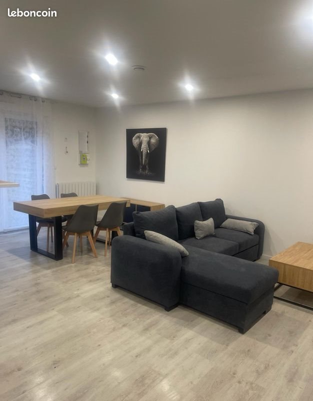 Maison à louer, 65m², Pabu