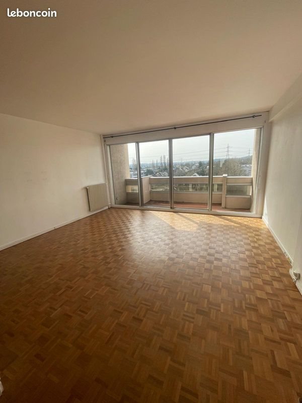 Appartement à louer, 74m², Massy