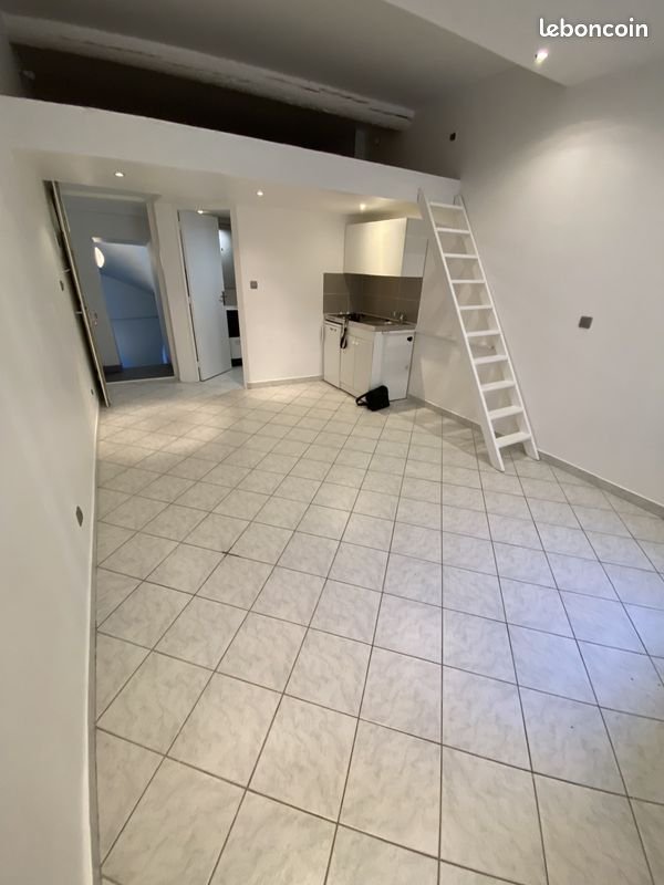 Appartement à louer, 21m², Allauch