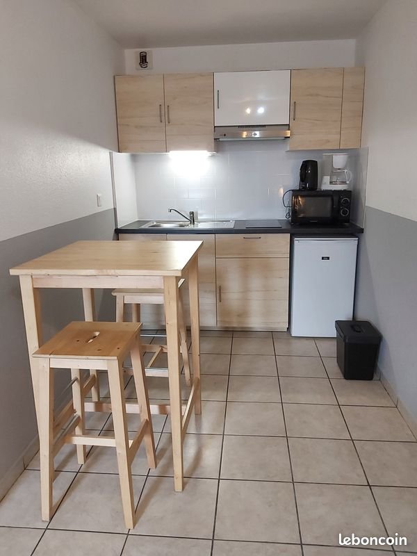 Appartement à louer, 22m², Saint-Genis-Pouilly