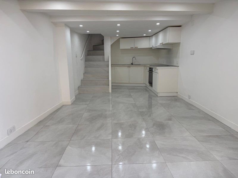 Maison à louer, 61m², Velaux