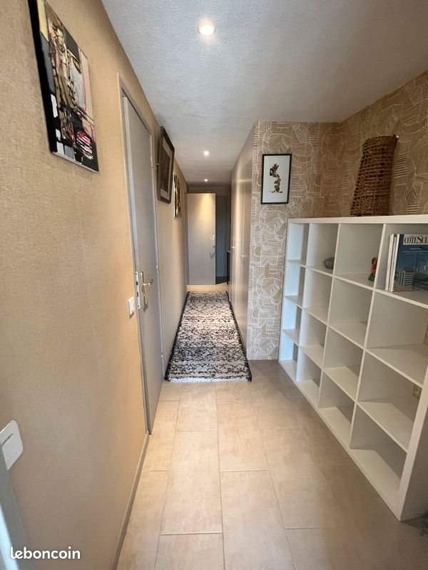 Appartement à louer, 38m², Gassin