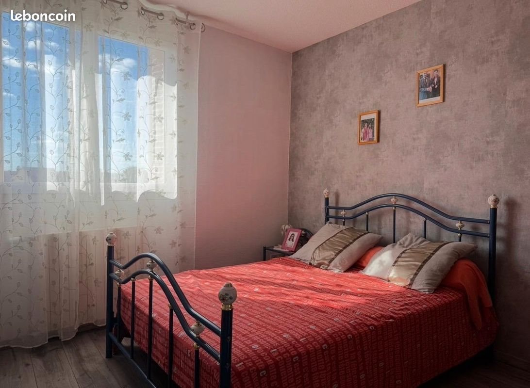 Appartement à vendre, 78m², Commentry