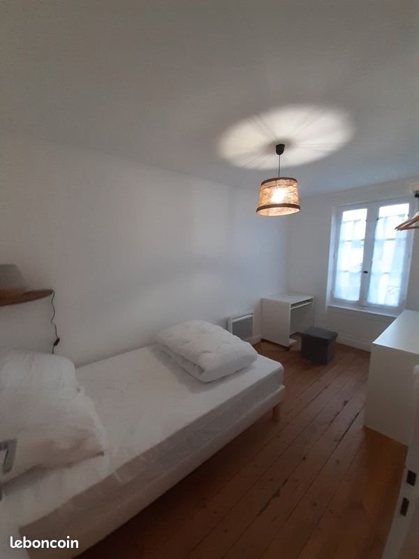 Appartement à louer, 23m², Cognac