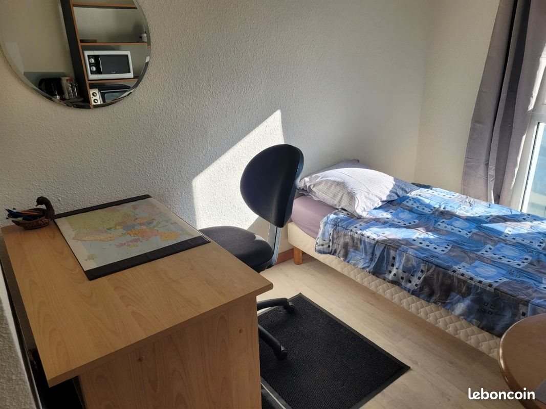 Appartement à louer, 14m², Saint-Nazaire
