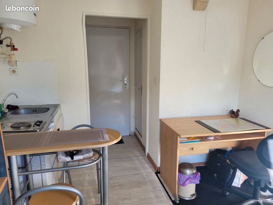 Appartement à louer, 14m², Saint-Nazaire