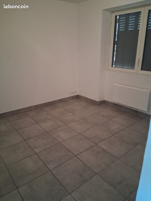 Appartement à louer, 40m², Asnières-sur-Oise