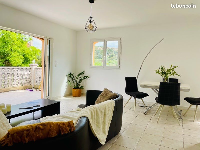 Appartement à louer, 50m², Mougins