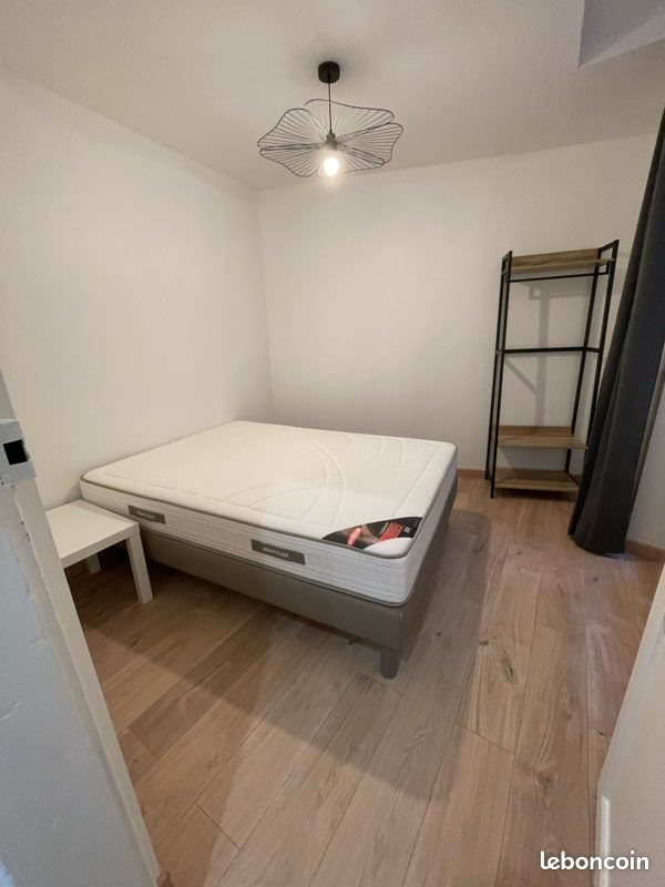 Appartement à louer, 30m², Millau