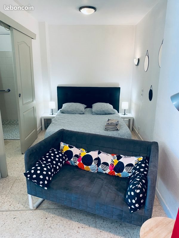 Appartement à louer, 25m², Nîmes
