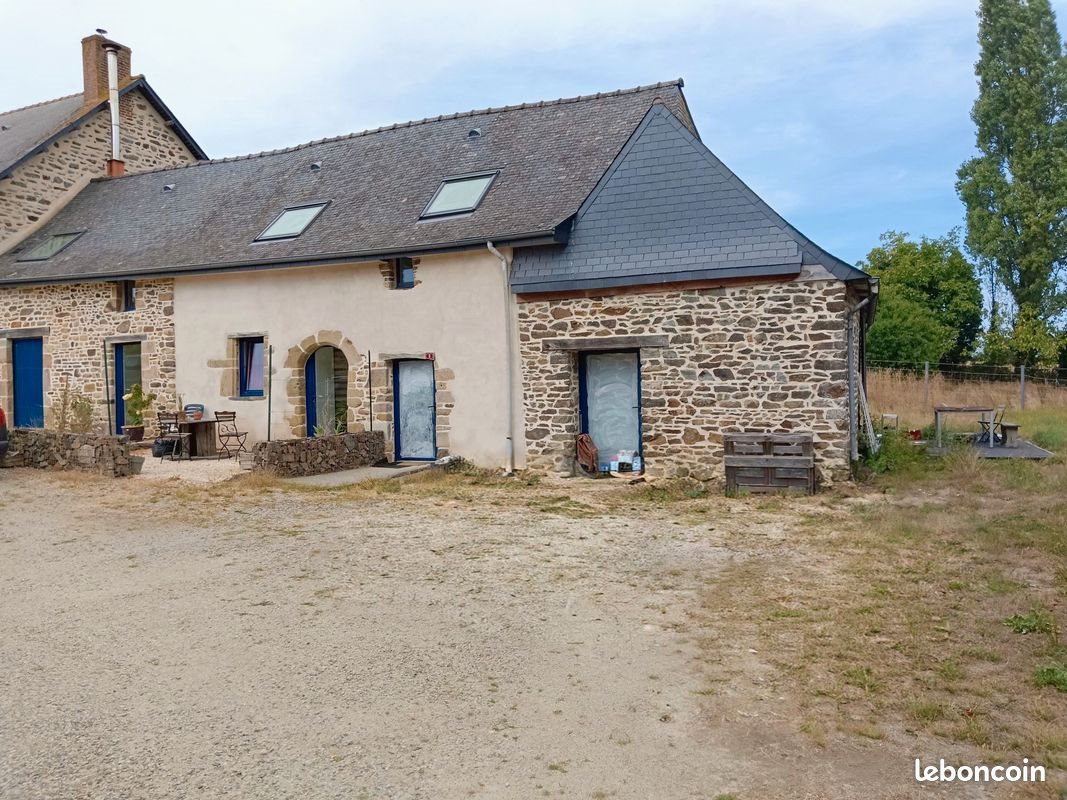 Maison à louer, 90m², Bais