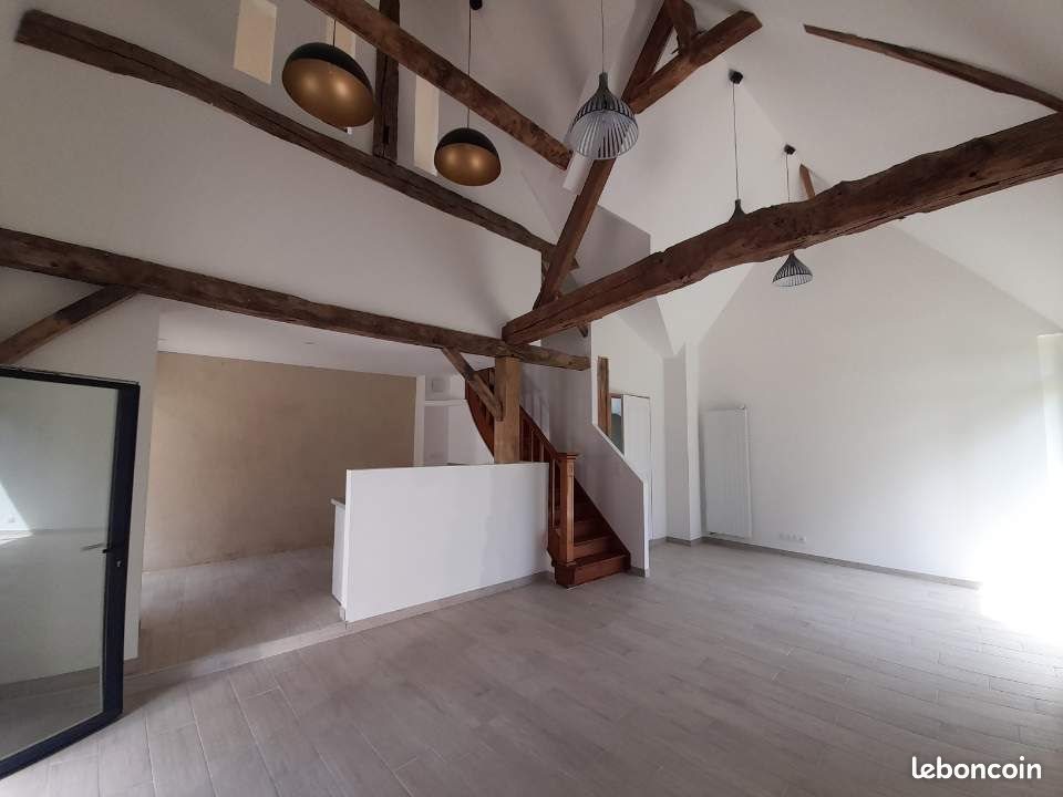 Maison à louer, 90m², Bais