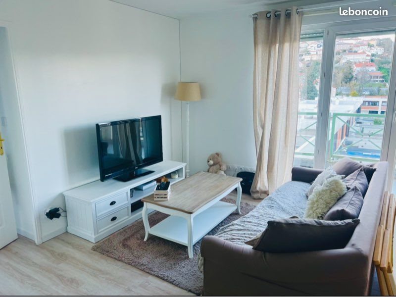 Appartement à louer, 50m², Saint-Priest-en-Jarez