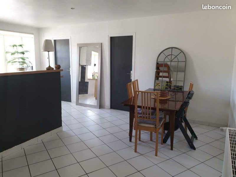 Appartement à louer, 90m², Ecole-Valentin