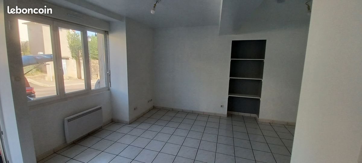 Appartement à louer, 27m², Joncy