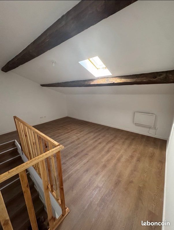 Appartement à louer, 47m², Carnoules