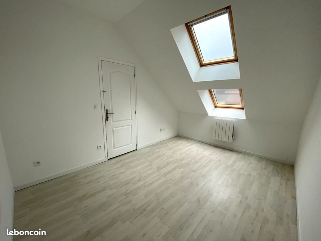 Maison à louer, 80m², Bourth