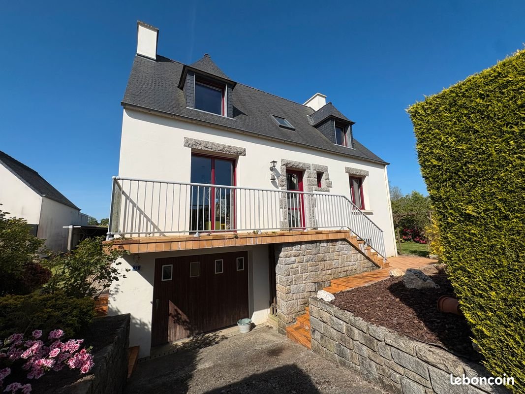 Maison à louer, 115m², Garlan