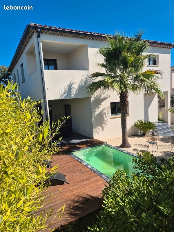 Maison à vendre, 200m², Saint-Siffret