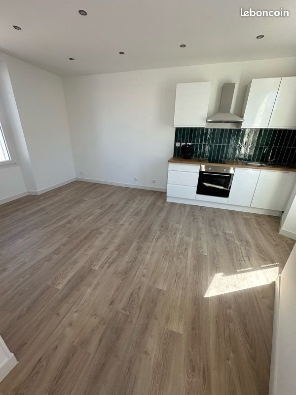 Appartement à louer, 23m², Marseille 11ème