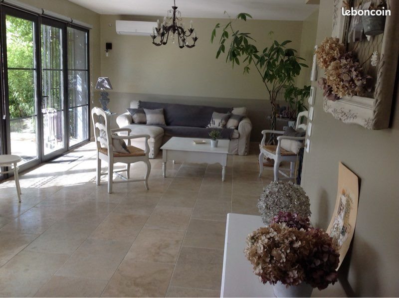 Maison à louer, 85m², Nans-les-Pins