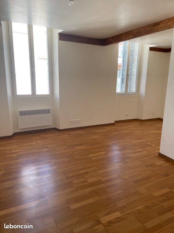 Appartement à louer, 45m², Toulon