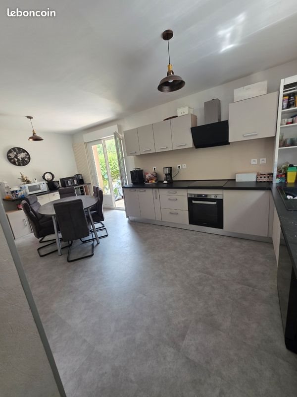 Maison à vendre, 122m², Sedan