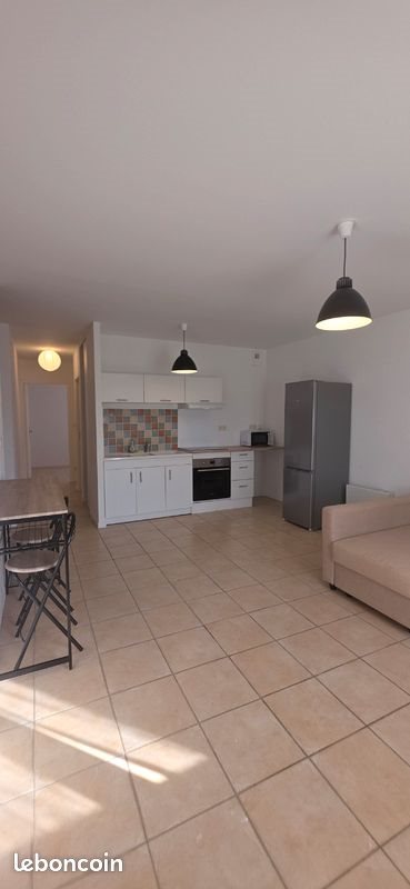 Appartement à louer, 43m², Courçon
