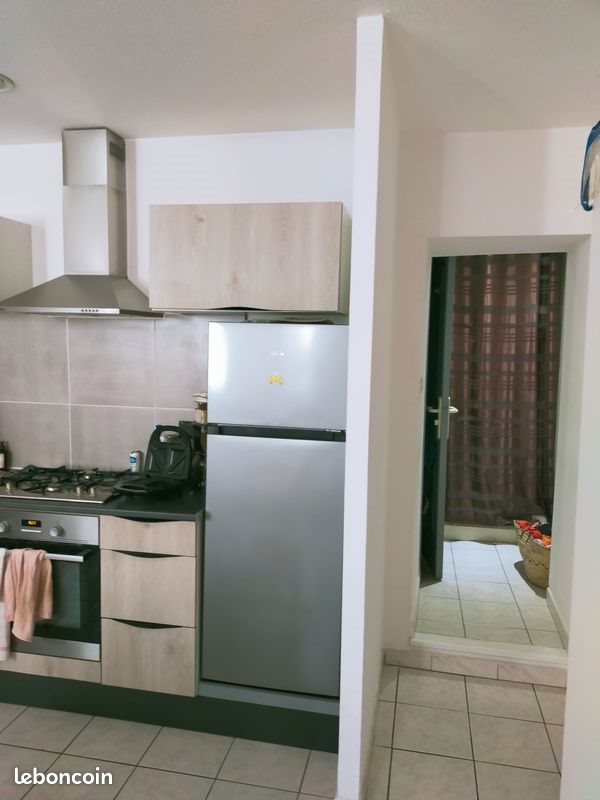 Appartement à louer, 30m², Caumont-sur-Durance