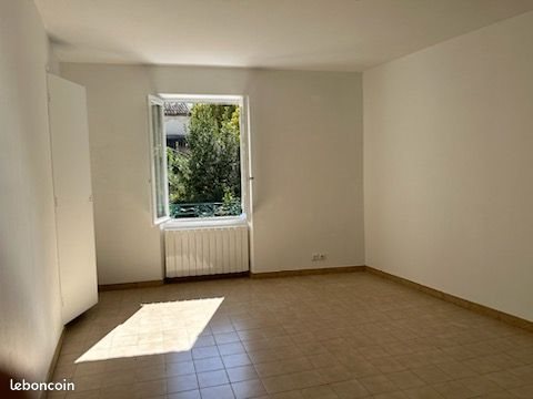 Appartement à louer, 40m², Malaucène