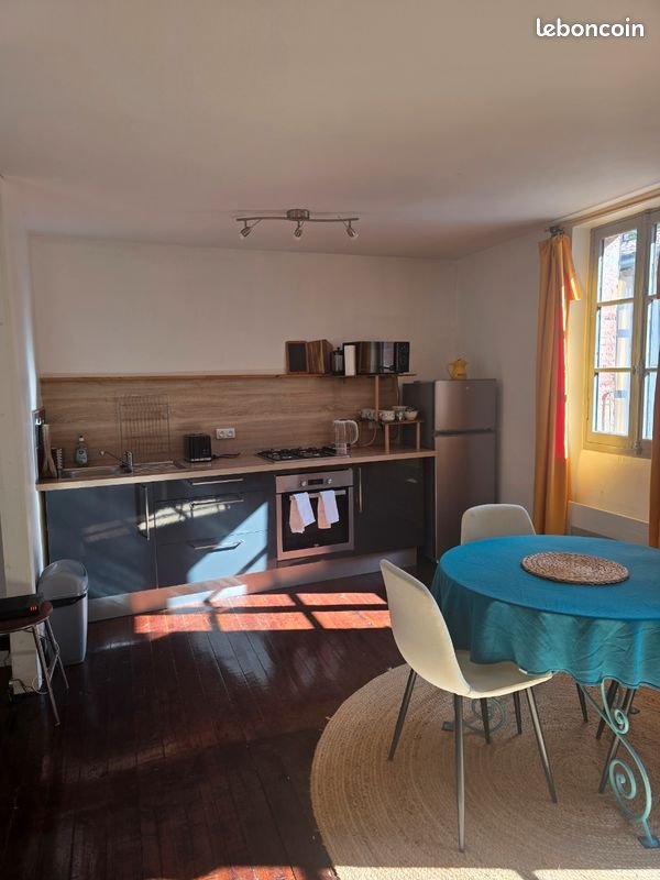 Appartement à louer, 56m², Saint-Antonin-Noble-Val