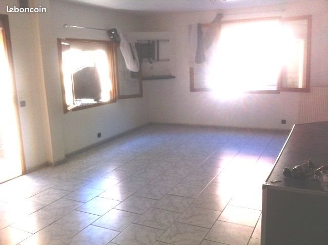 Appartement à louer, 50m², Sainte-Savine
