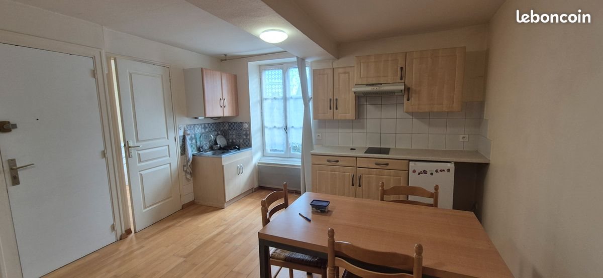 Appartement à louer, 21m², Ernée