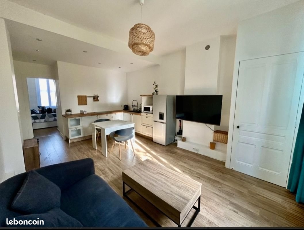 Appartement à louer, 40m², Grigny