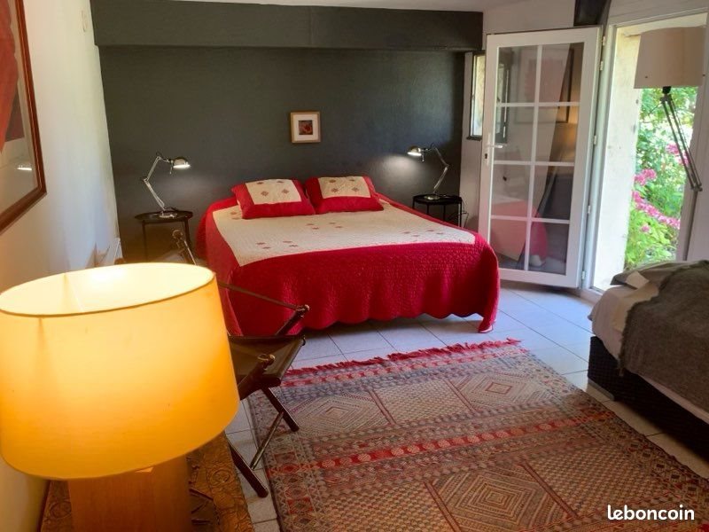 Appartement à louer, 25m², Le Tholonet