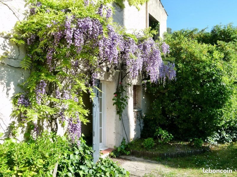 Appartement à louer, 25m², Le Tholonet