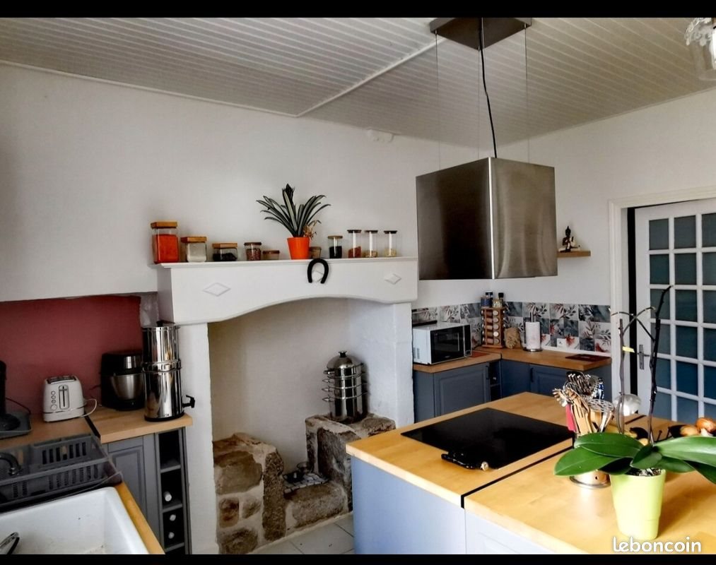Maison à louer, 95m², Augignac