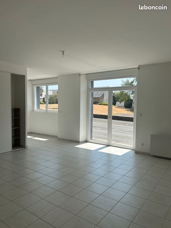 Appartement à louer, 82m², Candé